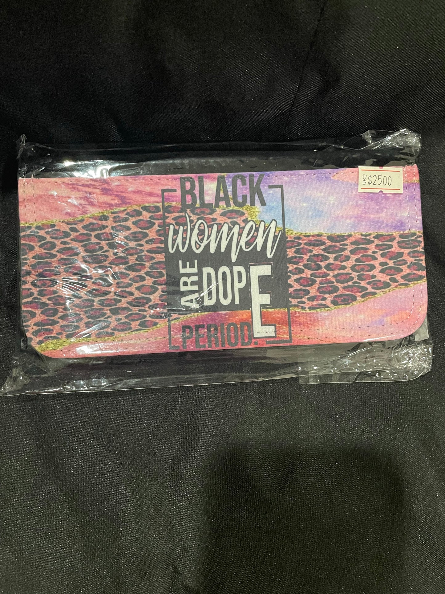 Woman's Trifold Wallet