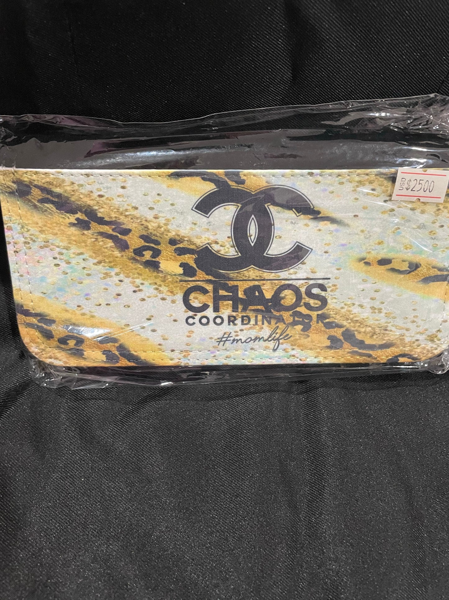 Woman's Trifold Wallet